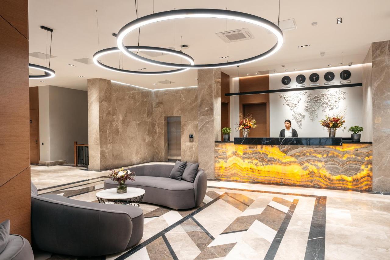 Raavah Aparthotel Almaty Esterno foto