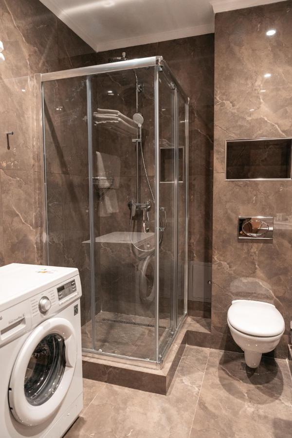Raavah Aparthotel Almaty Esterno foto